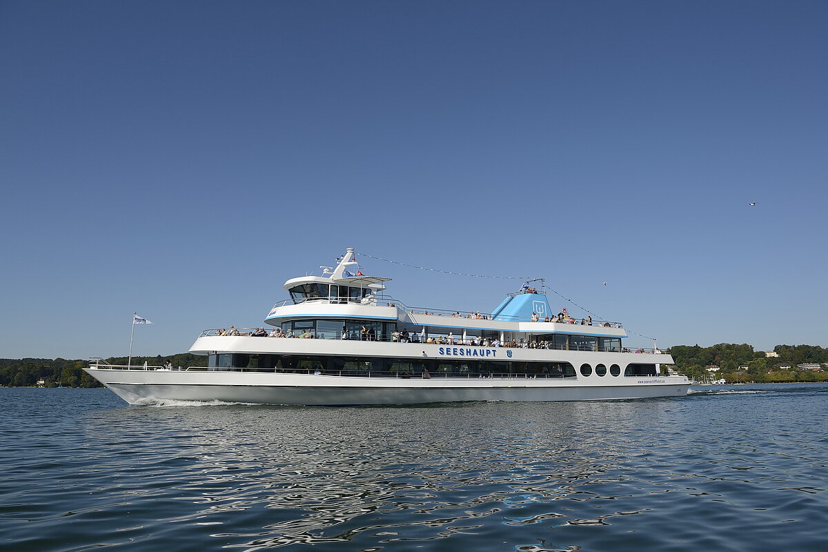 Motorschiff SEESHAUPT auf dem Starnberger See