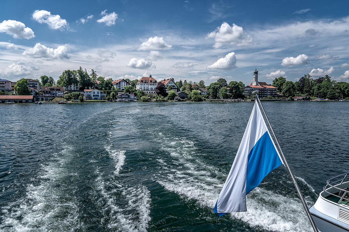 Ausblick vom Motorschiff SEESHAUPT auf dem Starnberger See